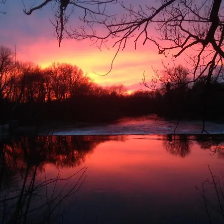 Messe- Und Mit Dachterrasse Am Fluss דירה *
